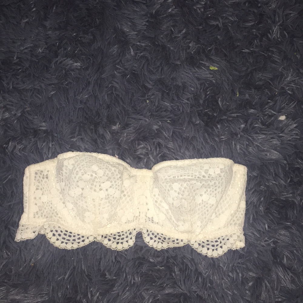 White lace Bralet